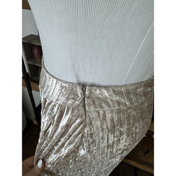 J Lux Label Size Small Velvet Pleated Champagne Hi Leg Slit Maxi Skirt - Picture 3 of 7